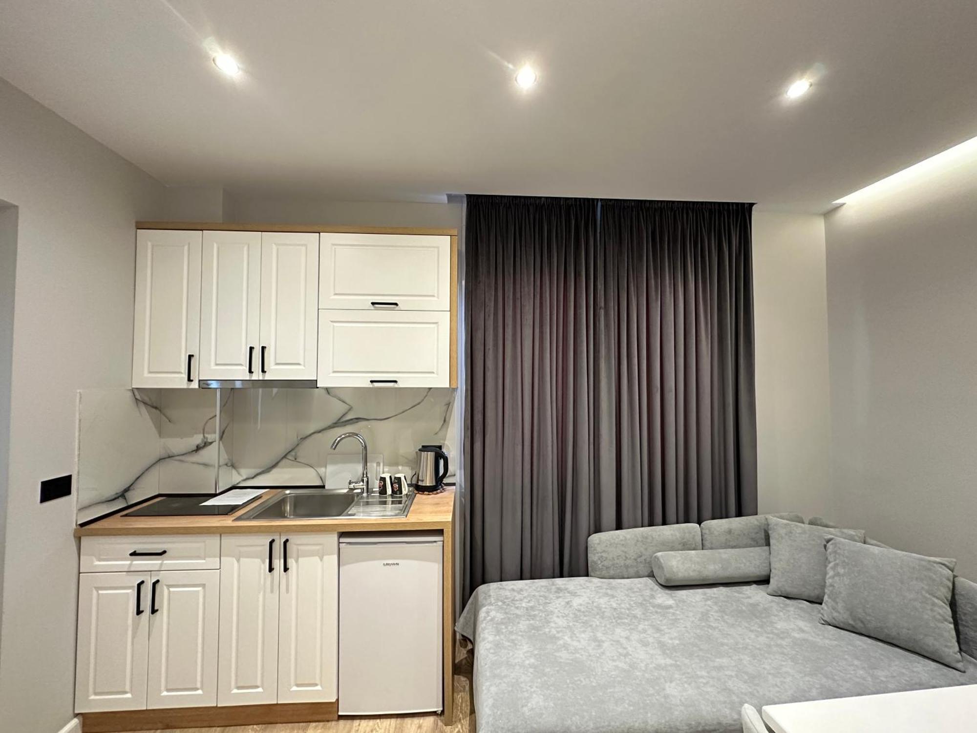 Maison Apartments Vlore Exterior photo